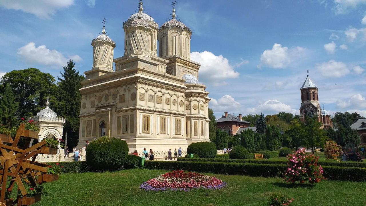 La Livada Villa Valea Danului Exterior photo